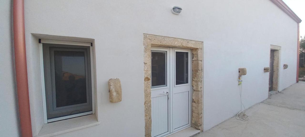 Almademari Giglio Casa Vacanza Pachino Dış mekan fotoğraf